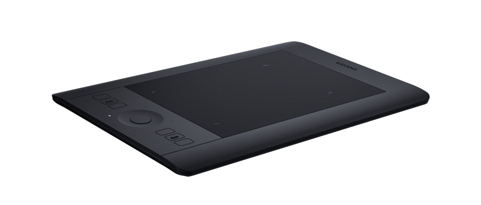 Wacom (ワコム)Intuos Pro Small PTH460 2022年 Wacom Intuos Pro Small PTH460K0D 8192ポイント